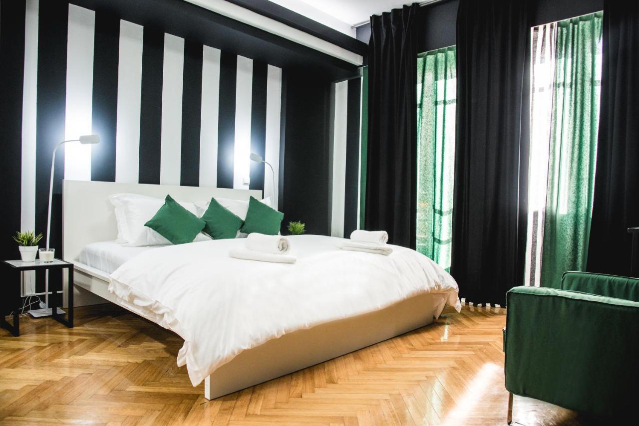 Home Plus Harmonia Атина Екстериор снимка
